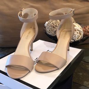 Nine West IZZY Ankle Strap Heels